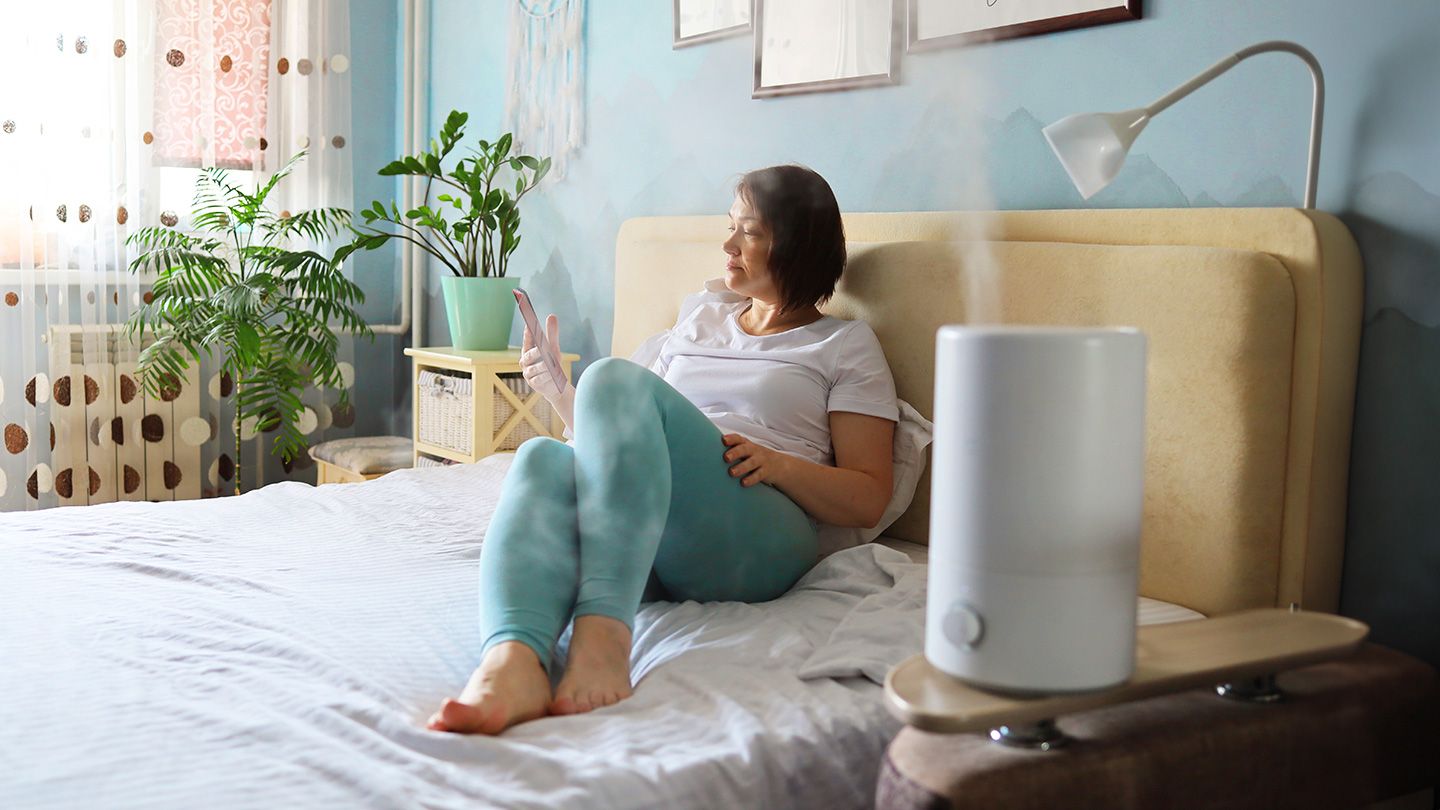 Install A Friendly Humidifier to Get Fresh Air into Living Area