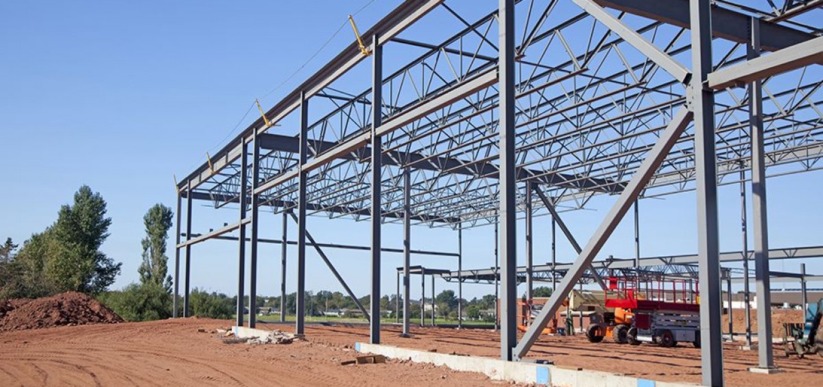 The Resurgence of Refined Rusticity: Steel Frame Agricultural Buildings Reinventing Work Spaces